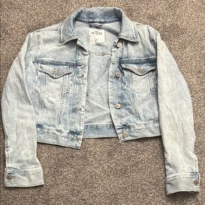 Hollister Blue Jean Jacket Cropped Light Wash